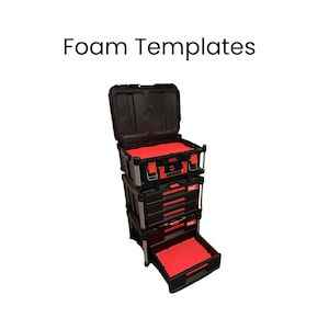 Op de afbeelding: Zwart en rood gereedschapsopslagsysteem met de tekst "Foam Templates". Het systeem omvat een bovenste koffer met een open deksel, een lade-eenheid en een open lade. De binnenkanten zijn rood.