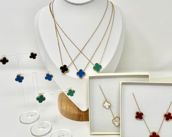 Clover necklace and earring ser