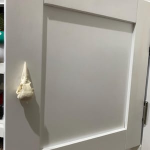 Mini Replica Raven Skull Pull Handle Door Cabinet Drawer Knob