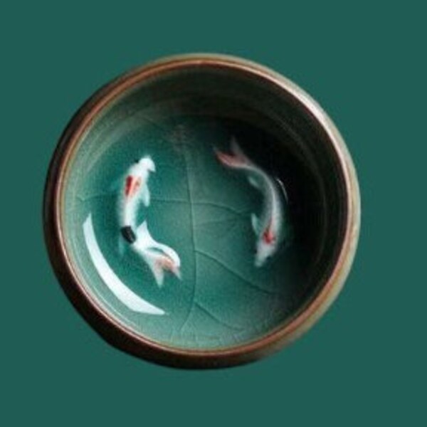 Handgefertigte japanische Teetasse aus Koi-Fisch-Keramik – wählen Sie aus 4 einzigartigen Designs – traditionelles asiatisches Teegeschirr für authentisches Erlebnis