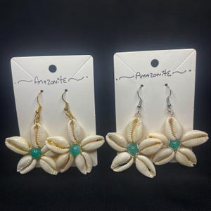 カウリーシェルのイヤリング