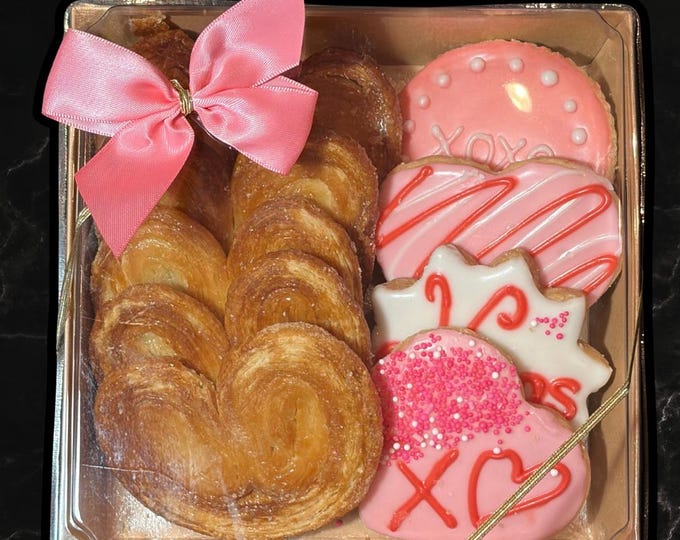Luxury Valentine Sweet Sampler – Honey Coeur de France Palmiers & Artisanal Decorated Sugar Cookies Gift Box