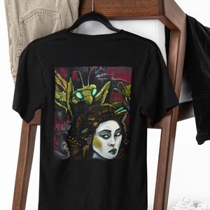 Geisha Graffiti T-Shirt: Japan Urban Art Tee