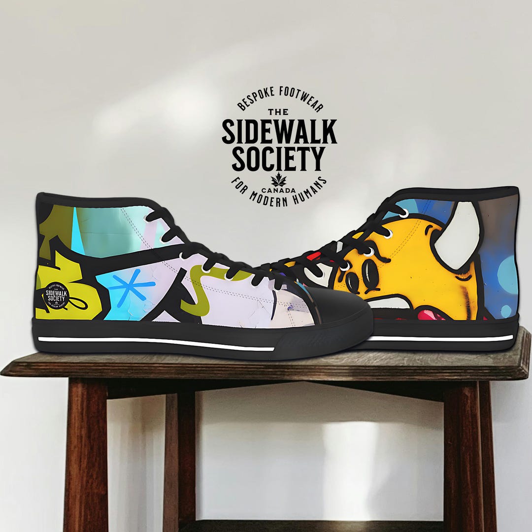 Airbrush Graffiti Print Women's High Top Shoes