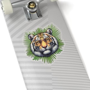 Sticker Tiger Boss Kiss-Cut, sticker tijger zonnebril, sticker Bengaalse tijger, sticker India, laptopsticker, skateboardsticker