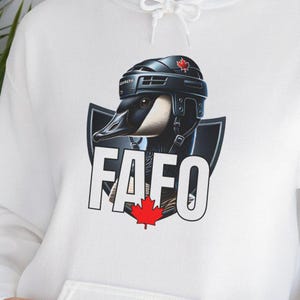 FAFO カナダグース パーカー：ユニセックス メープルリーフ カナディアン プライド セーター