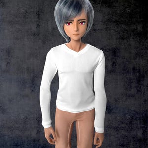 Op de afbeelding: Een pop met grijs haar en rode ogen draagt een witte V-hals lange mouwen shirt en een bruine broek. De pop staat voor een donkergrijze, getextureerde achtergrond.