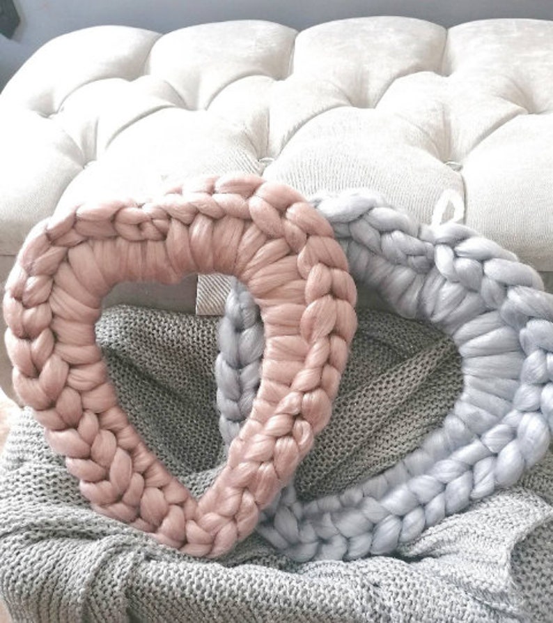 Heart Chunky Knit Wreath Hand knitted yarn wall hanging Teacher gift Birthday Various colours lights optional image 4