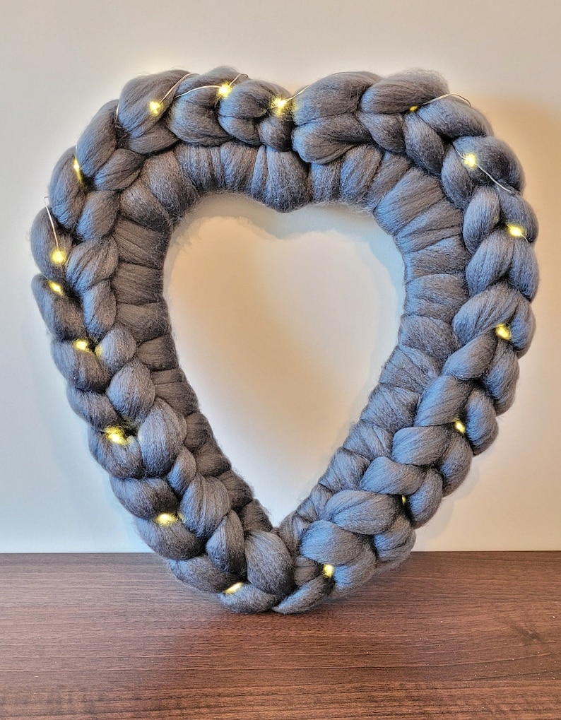 Heart Chunky Knit Wreath Hand knitted yarn wall hanging Teacher gift Birthday Various colours lights optional image 2