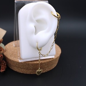 Boucle d'oreille avec pendentif cœur en acier inoxydable doré, chaine pour piercing Conch ou Hélix en acier inoxydable doré