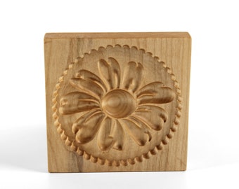 Daisy Cookie Mold: Wooden Springerle Speculaas Mould