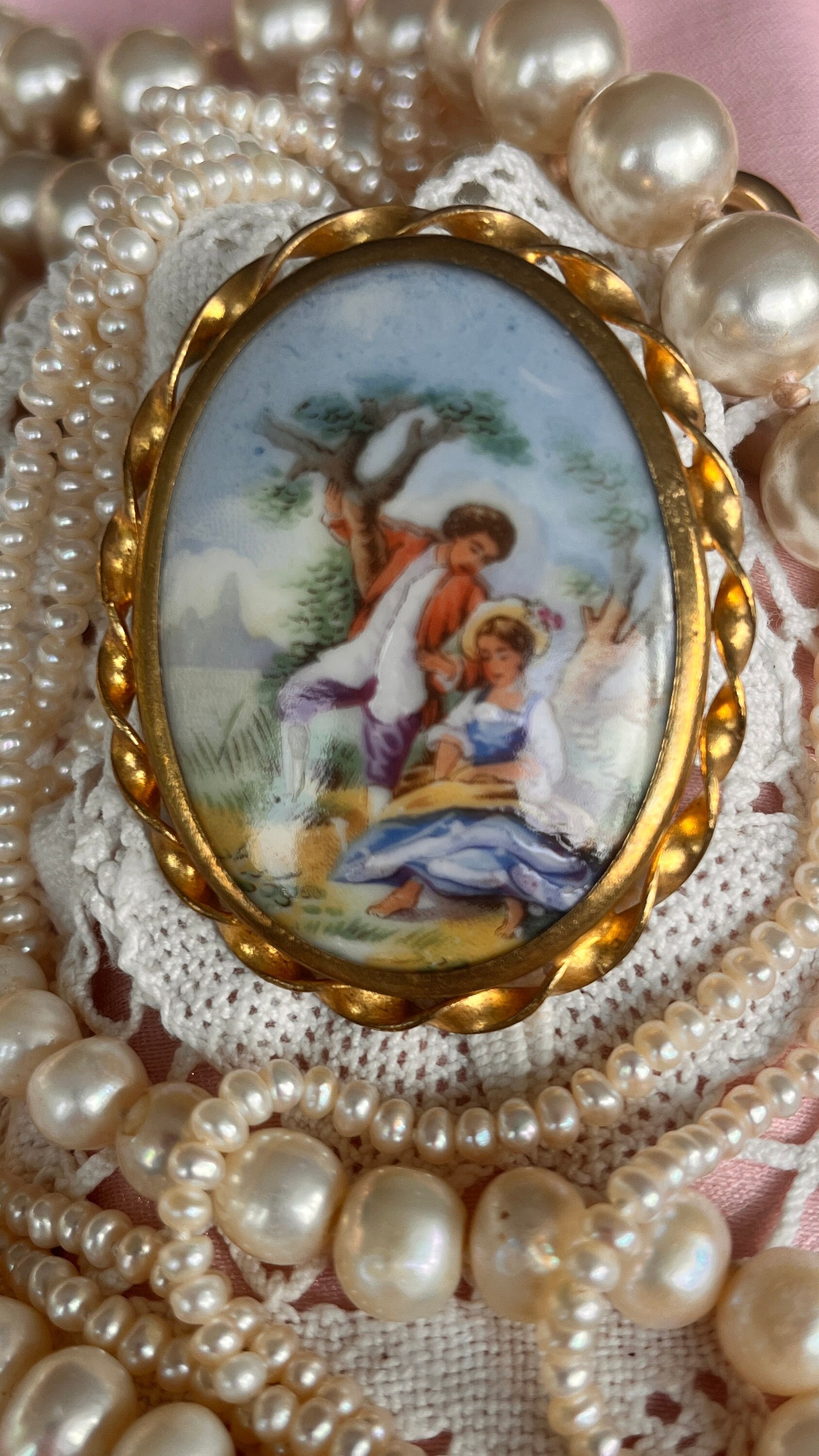 Gorgeous antique BIG hand painted French Limoges romantic couple  SIGNED Brooch 1920's gift for her