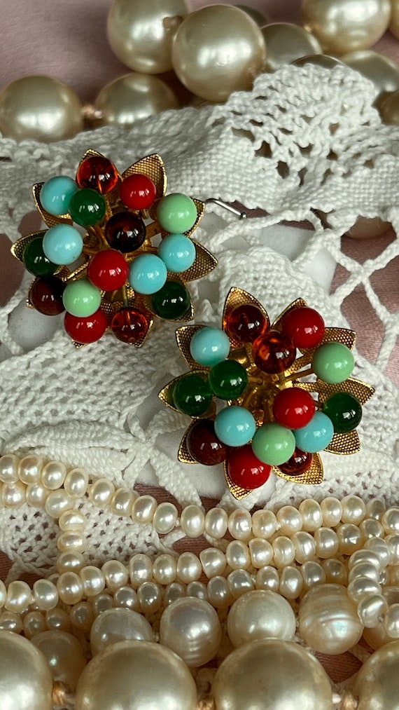 Vintage retro amazing 1980's glass beads flower re