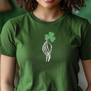Minimalistic Irish Shirt, St. Patrick&#39;s Day Shirt, St. Patrick&#39;s Day T-Shirt for Women, St. Patrick&#39;s Shirt for Men, Luck of the Irish