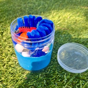 Sensory Dough| Ocean theme| Modeling compound for young children to make arts and crafts projects| Quiet play| Party favors|