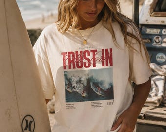 Trust In The Lord Graphic Surf Tee, Christian Beach Shirt, Vintage Coastal Graphic Tee, Proverbs 3:5-6 Faith Streetwear Boxy Cropped Top