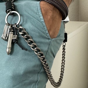 Cadena de billetera de motociclista, cinturón decorativo, colgante de cuerno/bala, cadena de metal para pantalón informal, accesorios para hombre, llavero con 4 ganchos metálicos para llaves.