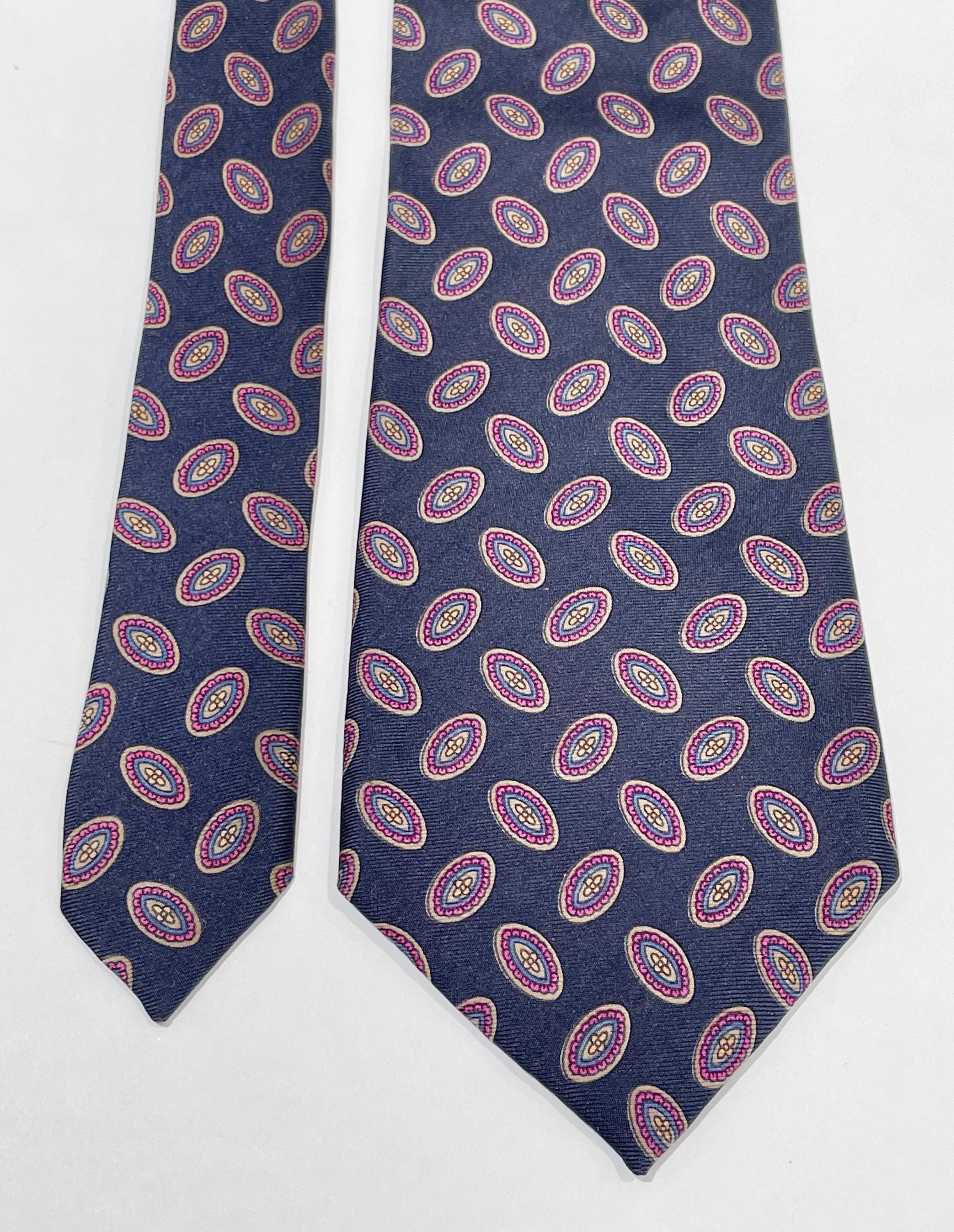 london fog tie