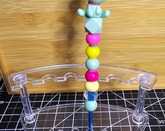Adorable character crochet hook (Scrump)