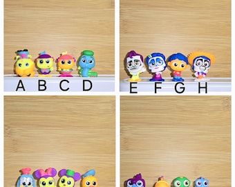 Custom Adorable Crochet Hook (Alice, Coco, Mouse Friends, Neon Fish Series)