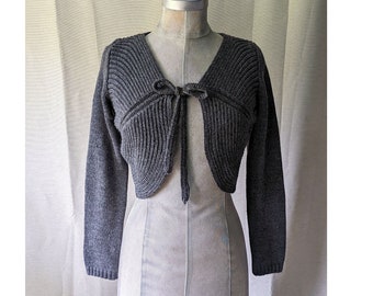 gray knit shrug | front tie cardigan | knit sweater | size extra small - small | knitwear