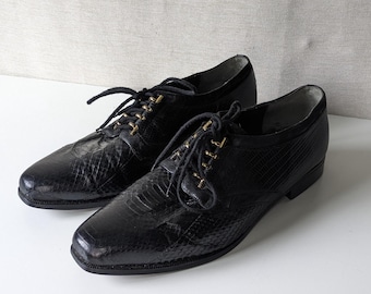 vintage | Stacy Adams | genuine snake leather | black men's shoes