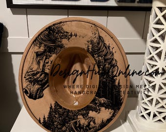 Diseño de caballo de fantasía: archivo de ala ancha para láser y grabado a mano