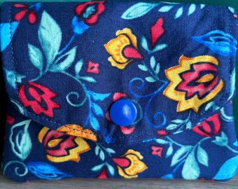 Handmade Small Women’s Wallet | Slim Credit Card Wallet | Back Pocket Wallet