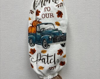 Fabric Grocery Bag Holder | Dish towel upcycled | RV Storage hack