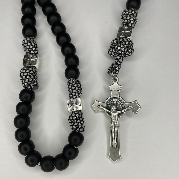 The Knight | Durable Paracord Rosary with Maltese Crosses in Black & White Diamond