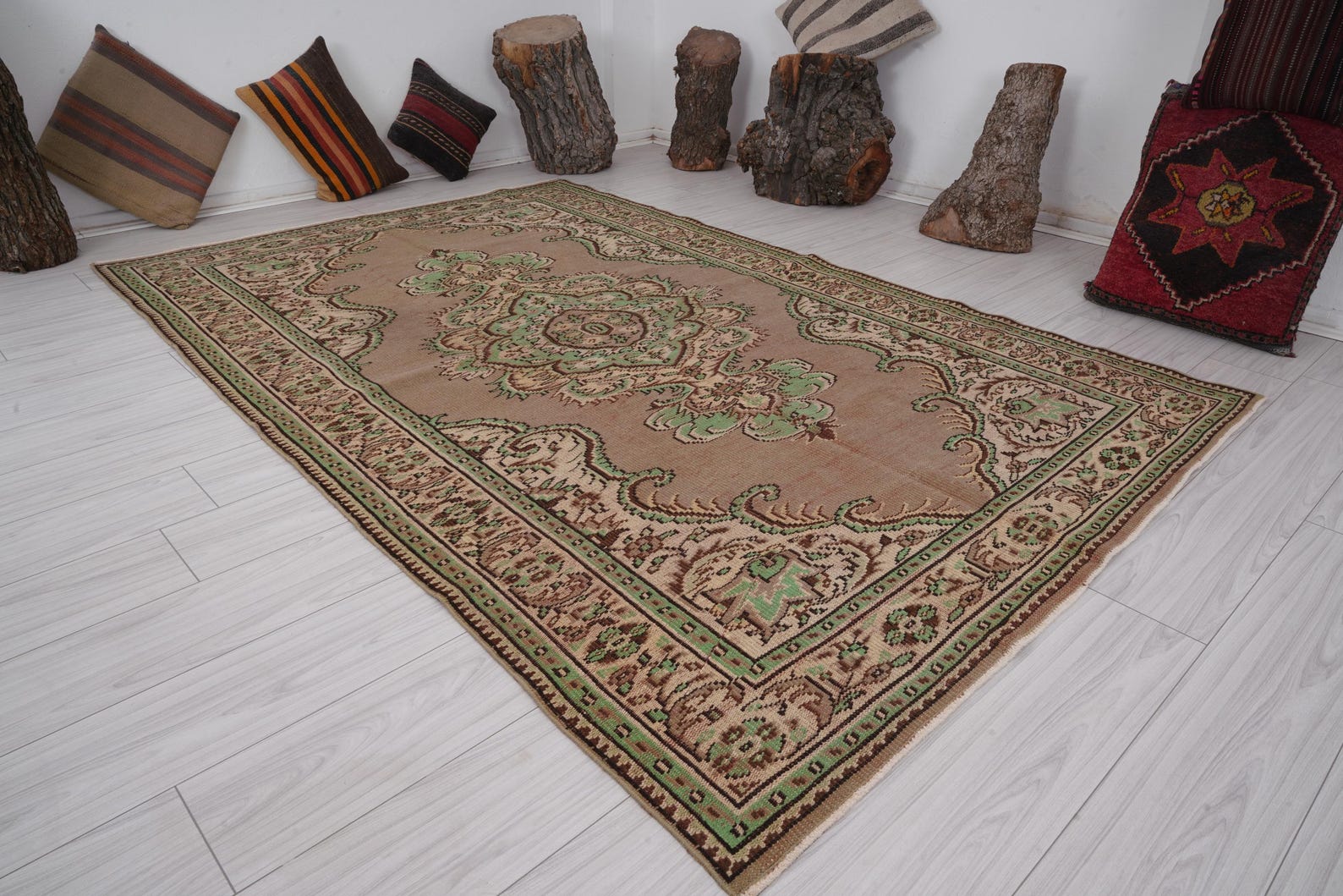 Rug