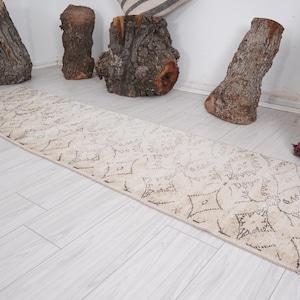 2x8 Runner,Vintage Runner Rug,Turkish Runner 2x8,Oushak Rug Runner,Handmade Wool Rug,Vintage Rug 2x8,Neutral,Runners,Faded,Rug,Runner,192