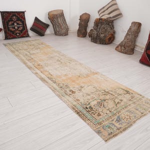 3x10 Runner,Neutral Runner,Turkish Runner 3x10,Vintage Runner Rug,Muted Oushak Runner,Handmade Runner,Vintage Rug 3x10,Wool,Rug,Runner,1118