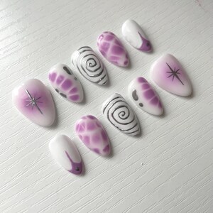 Purple Aura Press on Nails / Size Lg / Hand Painted Nails / Faux Nails / Premade Press ons