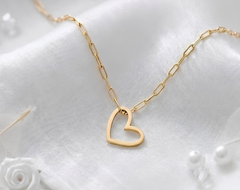 Collar de corazón dorado para mujer, hecho de acero inoxidable chapado en oro de 18 quilates / Delicado collar con colgante de corazón como regalo para mujeres