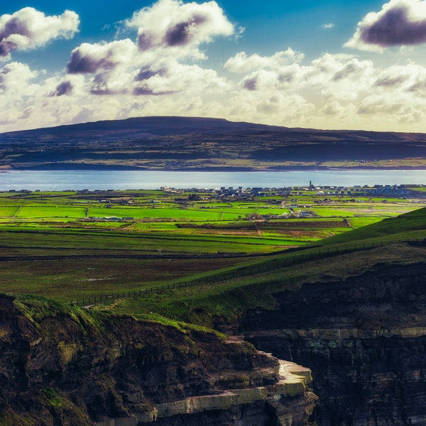 Ireland, Landscape Photograph, Digital Download Print, Travel Art, Photography, Printable Wall Art, Green Landscape