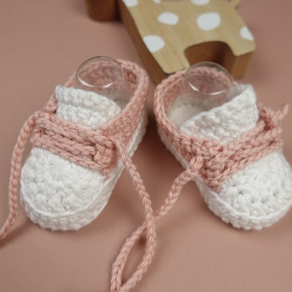 Crochet baby sneakers, Crochet spring summer baby booties, Baby shower gift, Newborn booties, Crib shoes