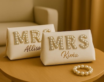 Mrs Pearl Cosmetic Bag: Bridal Party Bachelorette Gift Handbag Bridesmaid Bachelorette