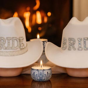 Bride Pearl Cowgirl Hat: Western Bachelorette Party Accessory