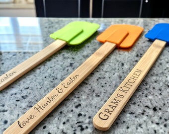 Personalized Engraved Spatula | Wood and Silicone Scraper | Housewarming Gift | Wedding Gift | Mother's Day Gift | Personalized Spatula