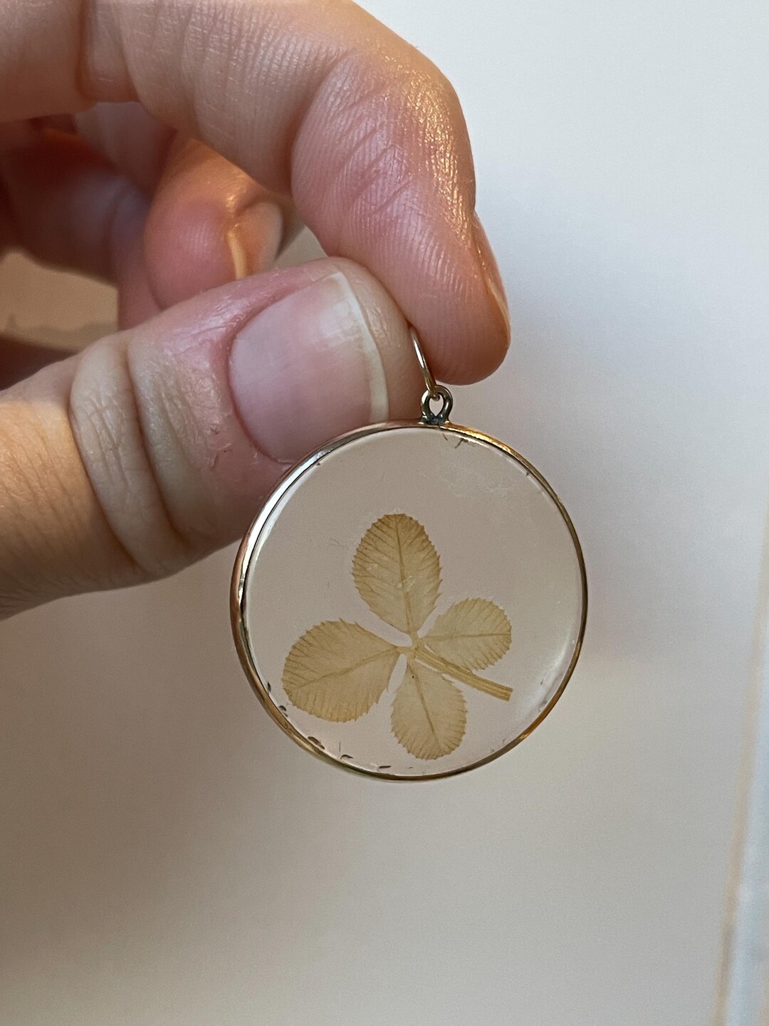 Walther & co Good Luck dove with clover main image 1