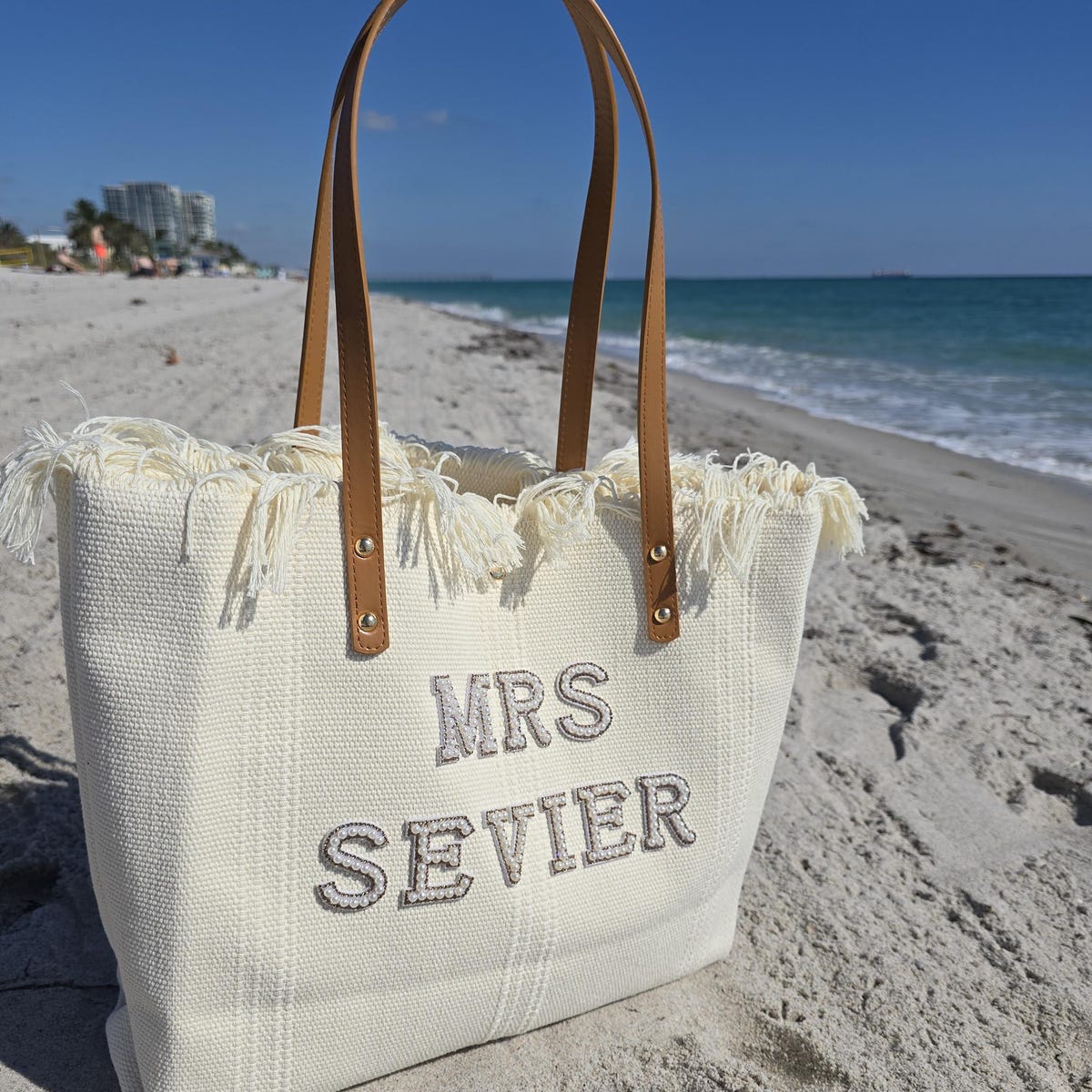 Custom Bride Tote Bag: Custom Mrs Pearl Letter, Bridal Shower Gift - Etsy