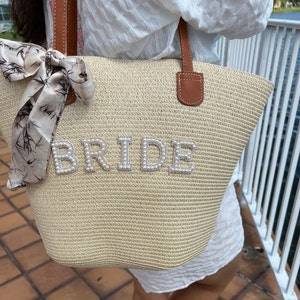 Bolso de playa para novia, bolso de paja para despedida de soltera, bolso para luna de miel para novia, bolso para futura novia, bolso de playa para novia con letra de perla, bolso de playa personalizado para señora