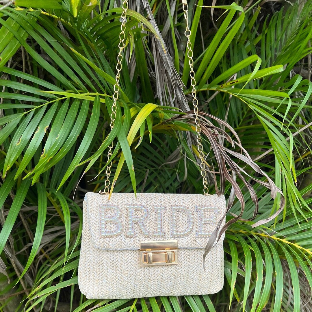 Pinkunn Bride Gift Straw Shoulder Bag Clutch Rhinestone Letter Purse Beach Bachelorette Honeymoon Wedding Bridal Shower I.1551242455