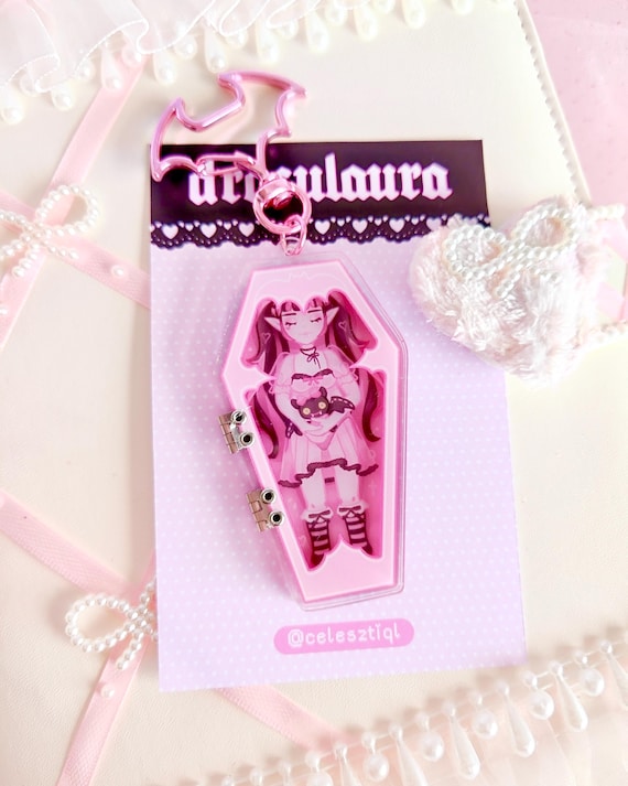 draculaura coffin hinged keychain // monster high