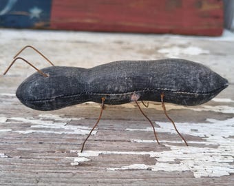 Hormiga primitiva hecha a mano