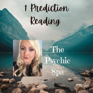 Peut inclure: Image avec le texte "1 Prediction Reading" au-dessus d'un portrait d'une femme blonde. Le texte "The Psychic Spa" est en dessous du portrait, sur fond de lac et de montagnes.