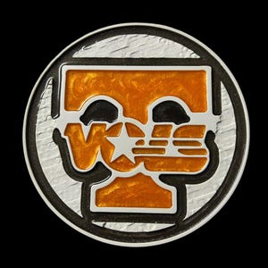 Arte en madera y epoxi de los Tennessee Vols: Decoración de abanicos hecha a mano