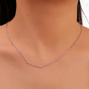 Collar con inicial personalizado para mujer / Gargantilla con letras de la A a la Z / Joyería de acero inoxidable / Regalo personalizado con el alfabeto / Collar para el Día de la Madre
