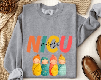 Moletom de enfermeira NICU Neonatal ICU Enfermeira registrada Enfermeira de bebê com gola redonda trabalho de parto e entrega Preemie enfermeira moletom presente para enfermeira pediátrica
